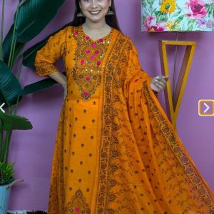 কারচুপি বুটিক্স থ্রি-পিস কমলা